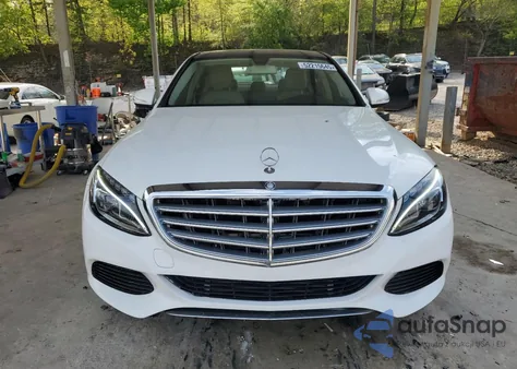 2015 Mercedes-Benz C 300 4Matic from USA, damaged, VIN 55SWF4KB7FU015568